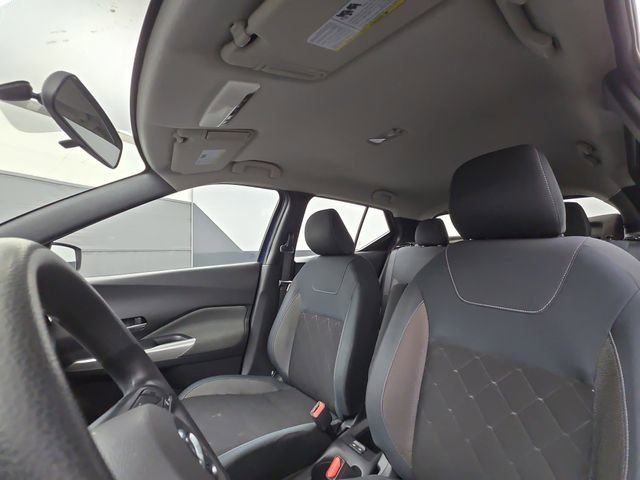 Used 2019 Nissan Kicks SV FWD image 22