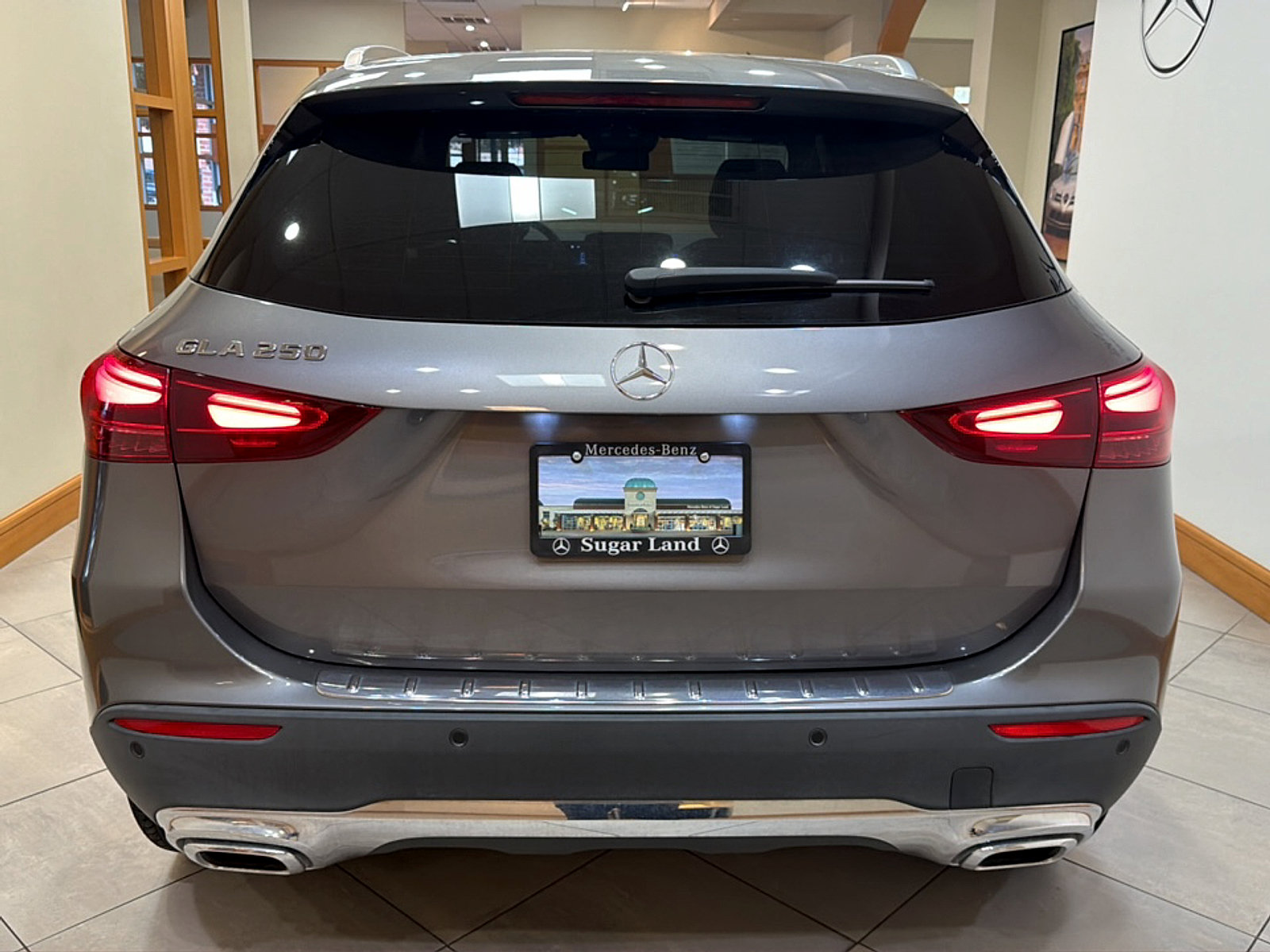 Used 2025 Mercedes-Benz GLA 250 image 5