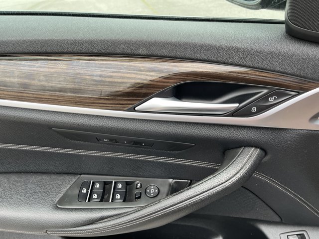 Used 2019 BMW 540i w/ M Sport Package image 22