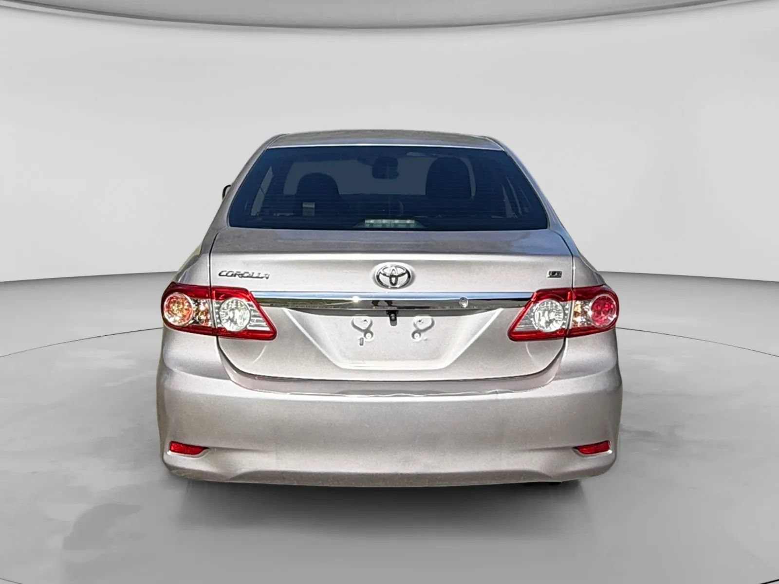 Used 2012 Toyota Corolla LE FWD image 4