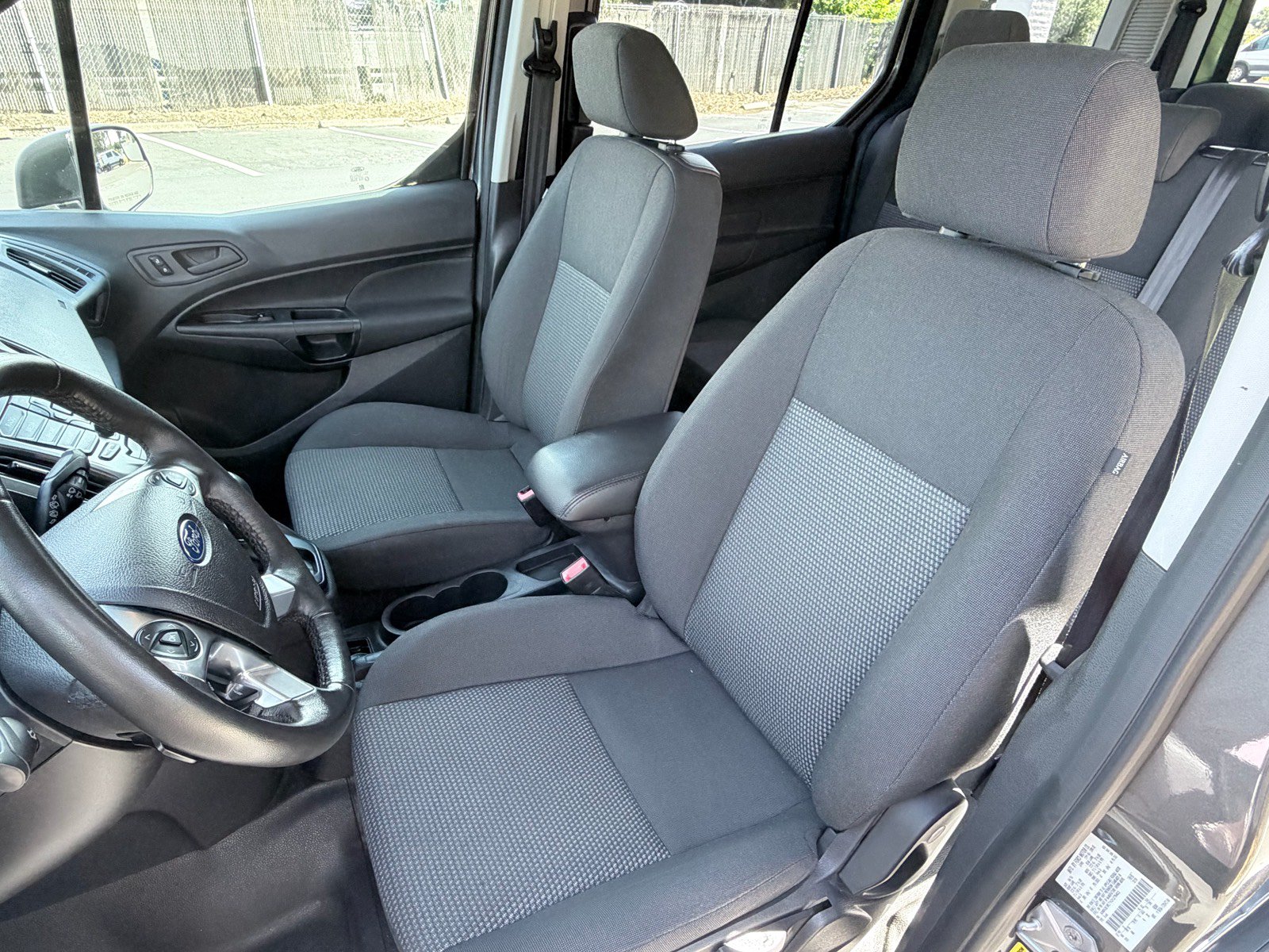 Used 2016 Ford Transit Connect XL FWD image 8