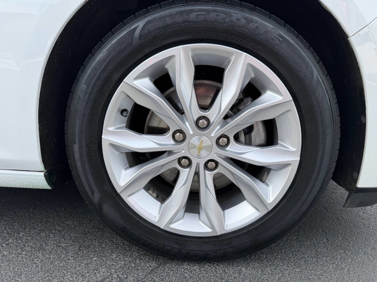 Used 2020 Chevrolet Malibu LT image 29