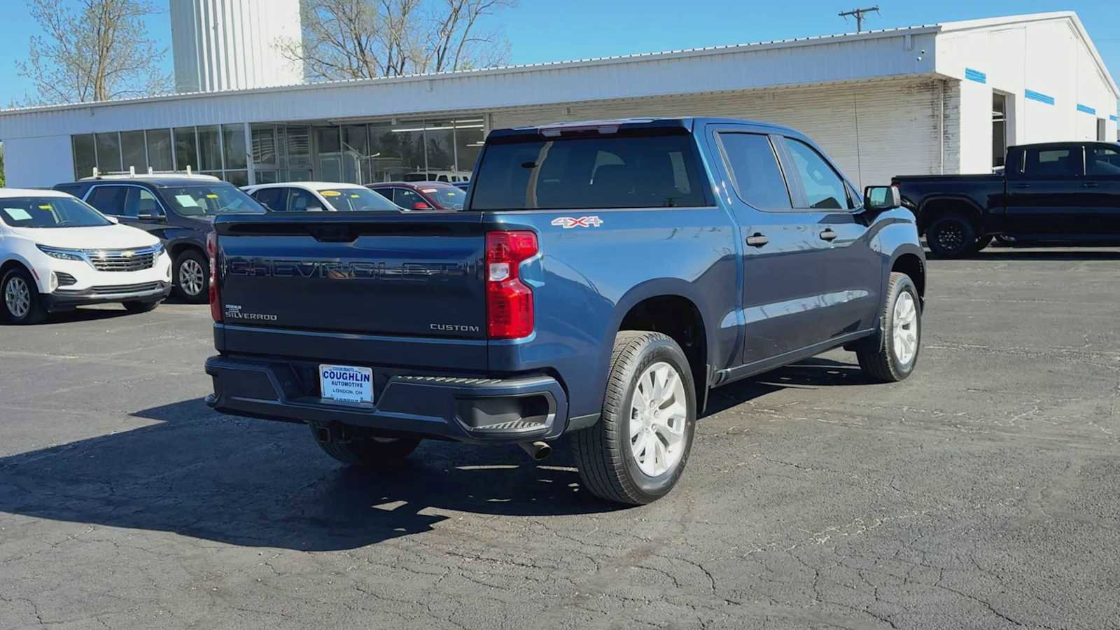 Certified 2023 Chevrolet Silverado 1500 Custom AWD/4WD image 8