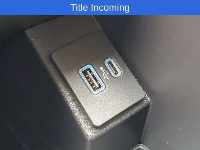 Used 2023 Ford Edge Titanium AWD/4WD image 18