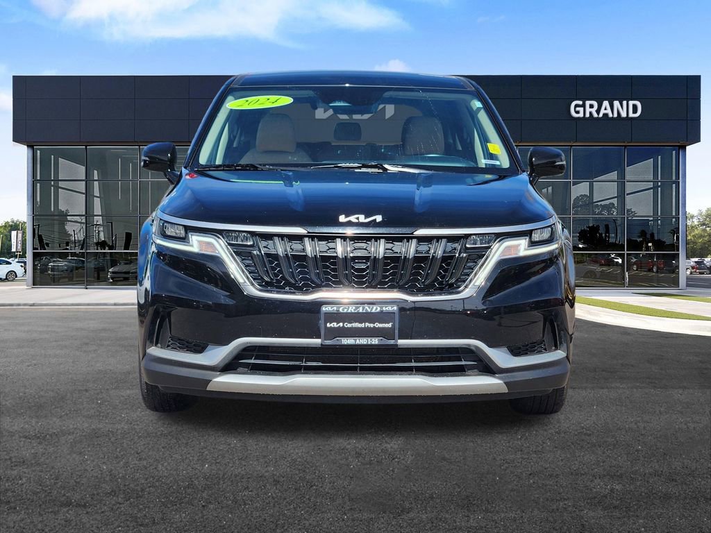 Certified 2024 Kia Carnival LX image 4