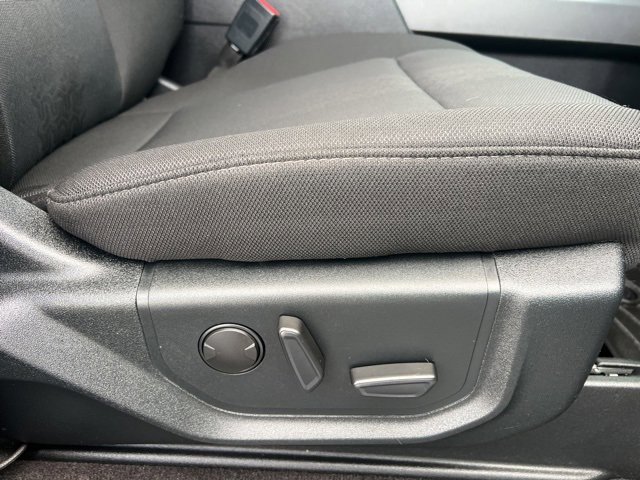 Used 2020 Ford F150 XLT w/ Equipment Group 302A Luxury image 12