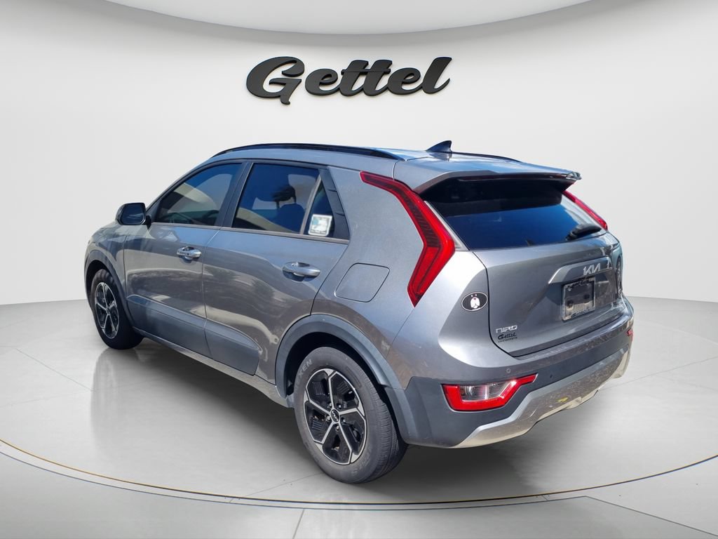 Used 2023 Kia Niro EX FWD image 6