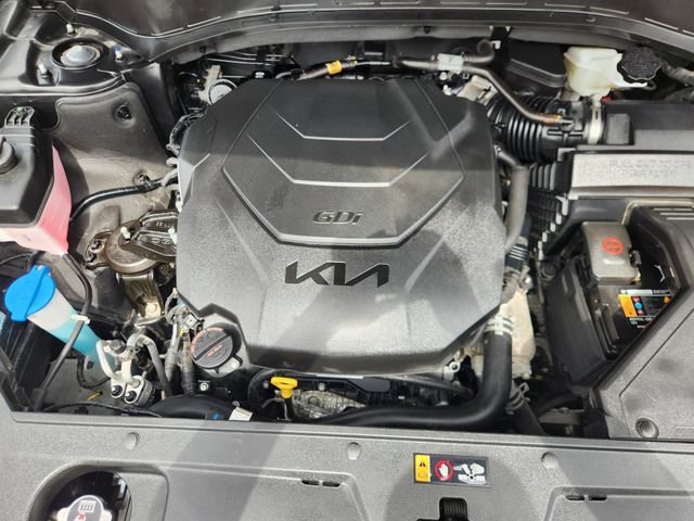 Used 2025 Kia Telluride S FWD image 32