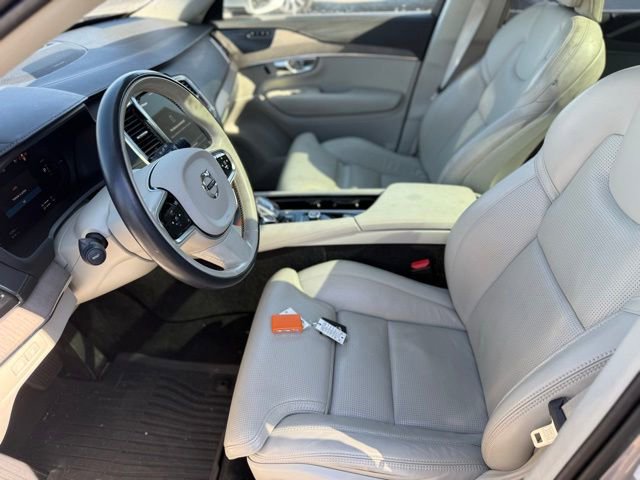 Used 2023 Volvo XC90 T8 Ultimate w/ Protection Package Premier AWD/4WD image 7