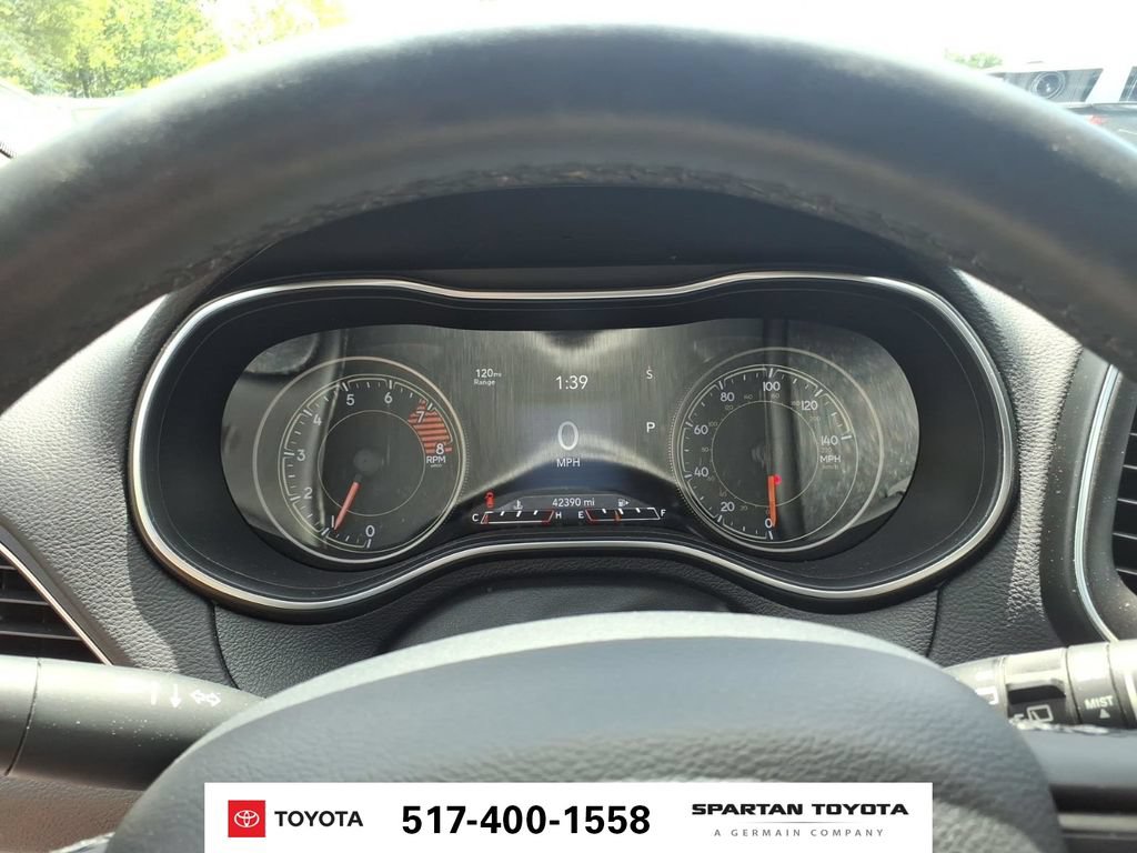 Used 2019 Jeep Cherokee Trailhawk w/ Cold Weather Group AWD/4WD image 19
