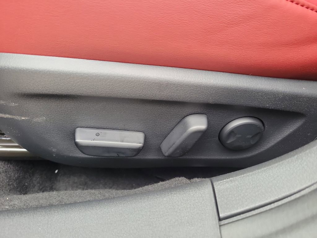 New 2026 MAZDA MAZDA3 Carbon image 16