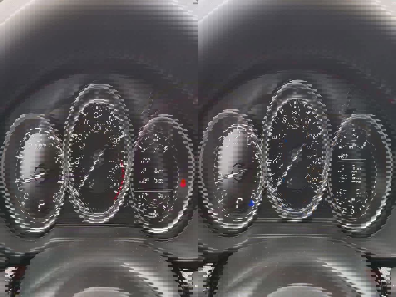 New 2025 MAZDA CX-5 Carbon Edition image 32