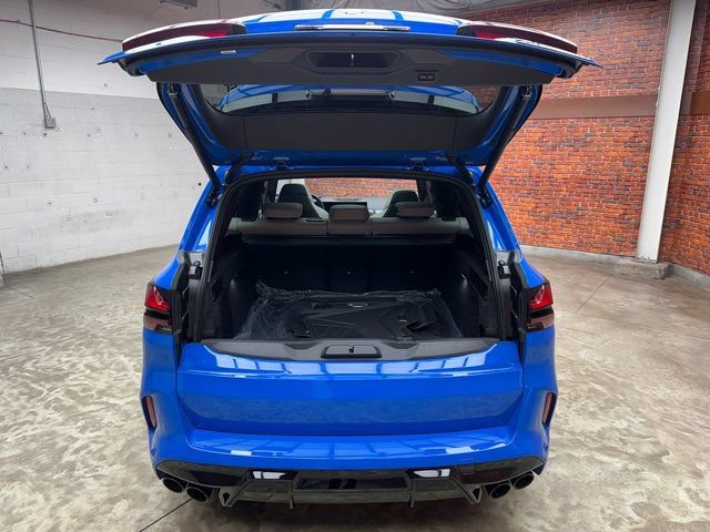 Used 2026 BMW X5 M Competition w/ Executive Package image 25