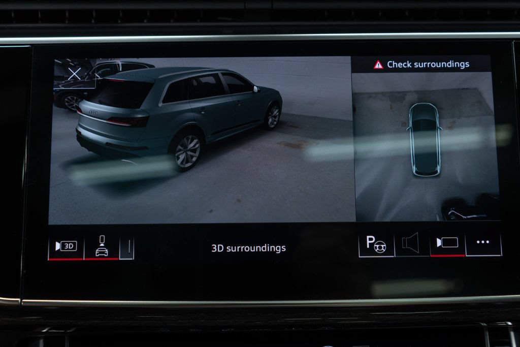 Used 2025 Audi Q7 3.0T Prestige AWD/4WD image 27