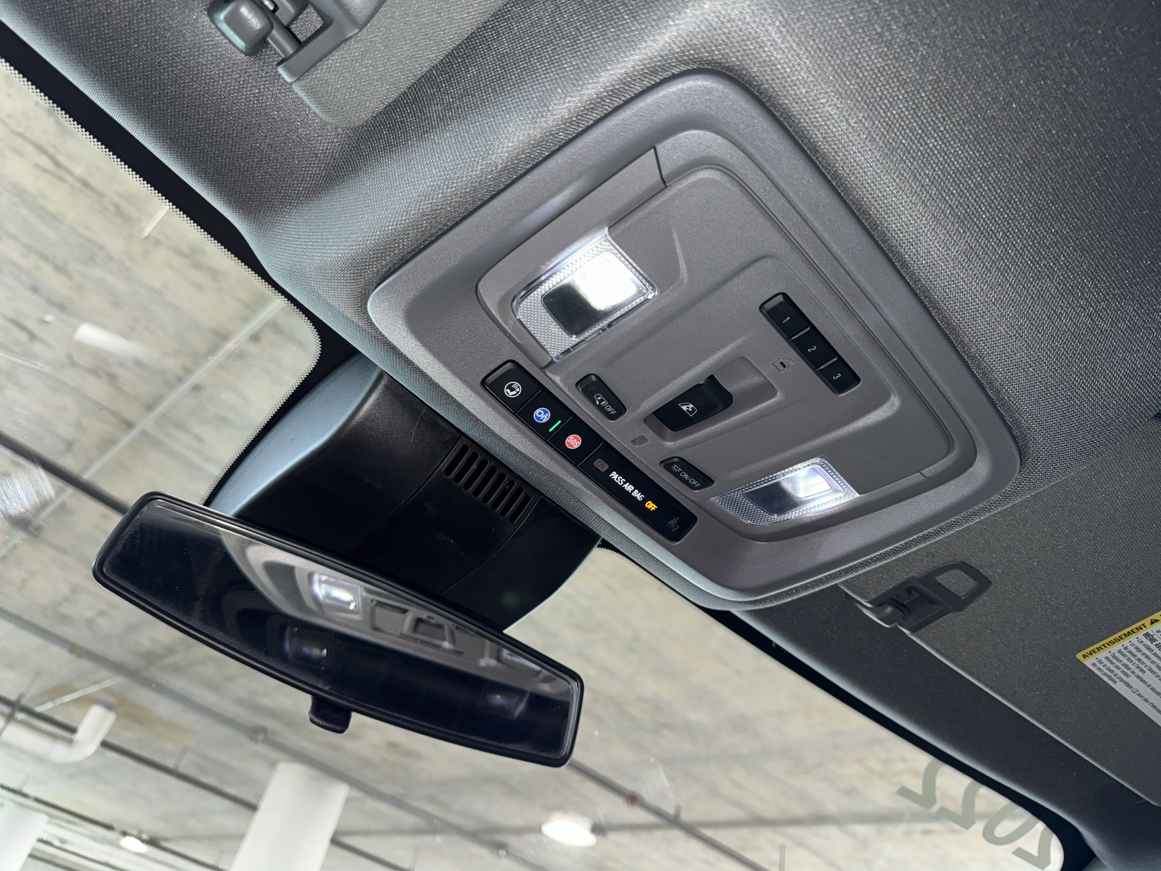 Used 2022 Chevrolet Silverado 1500 LT Trail Boss w/ LT Trail Boss Premium Package image 31