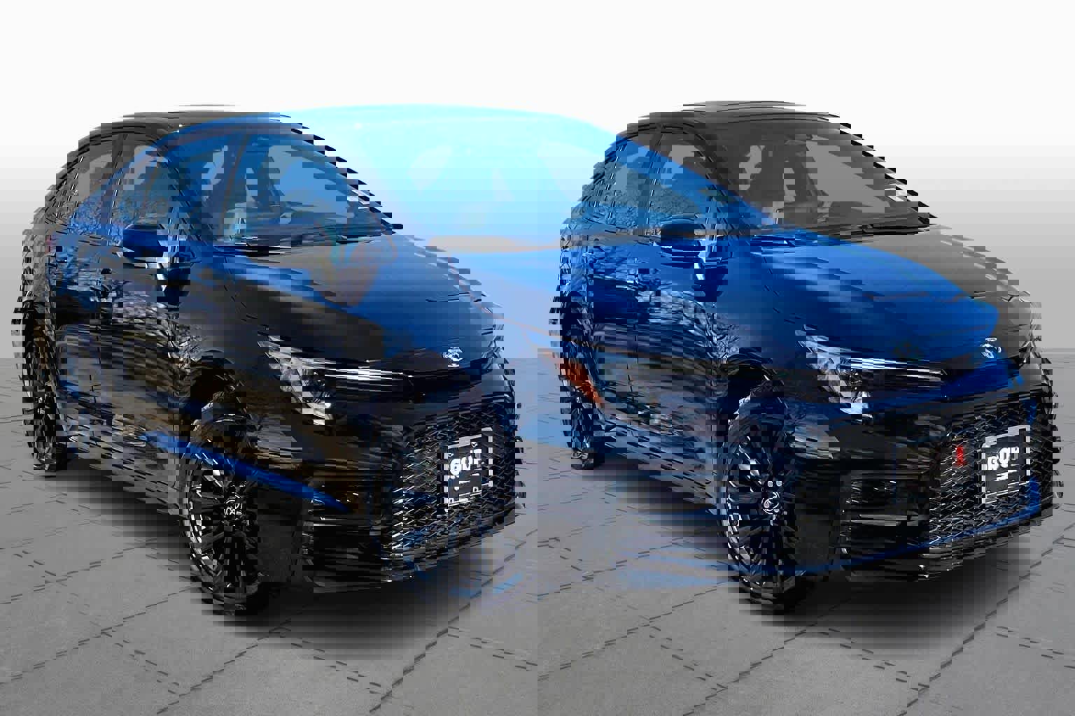 Certified 2023 Toyota Corolla SE w/ SE Premium Package image 3