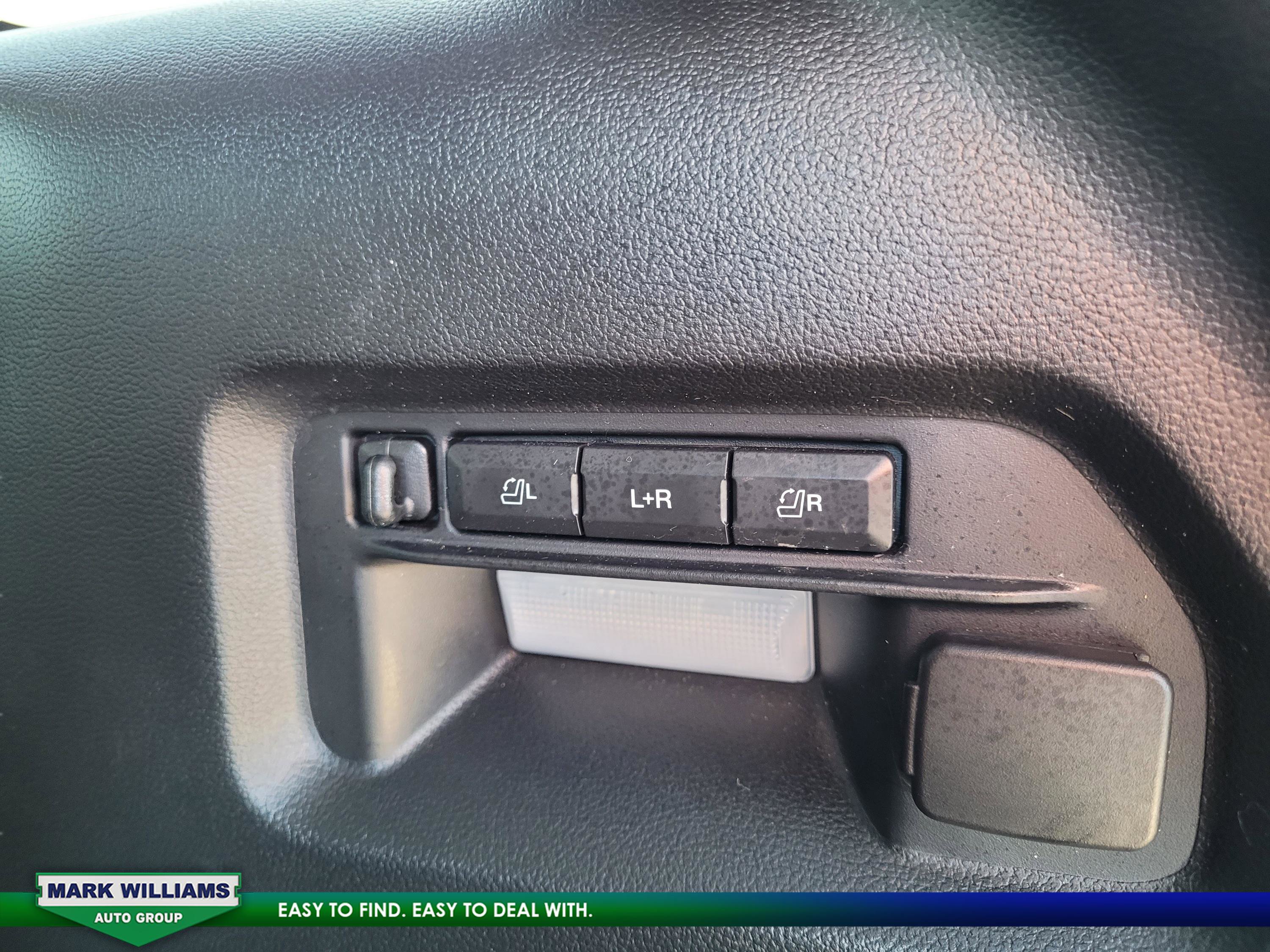 Certified 2022 Ford Explorer Limited w/ Equipment Group 301A image 29