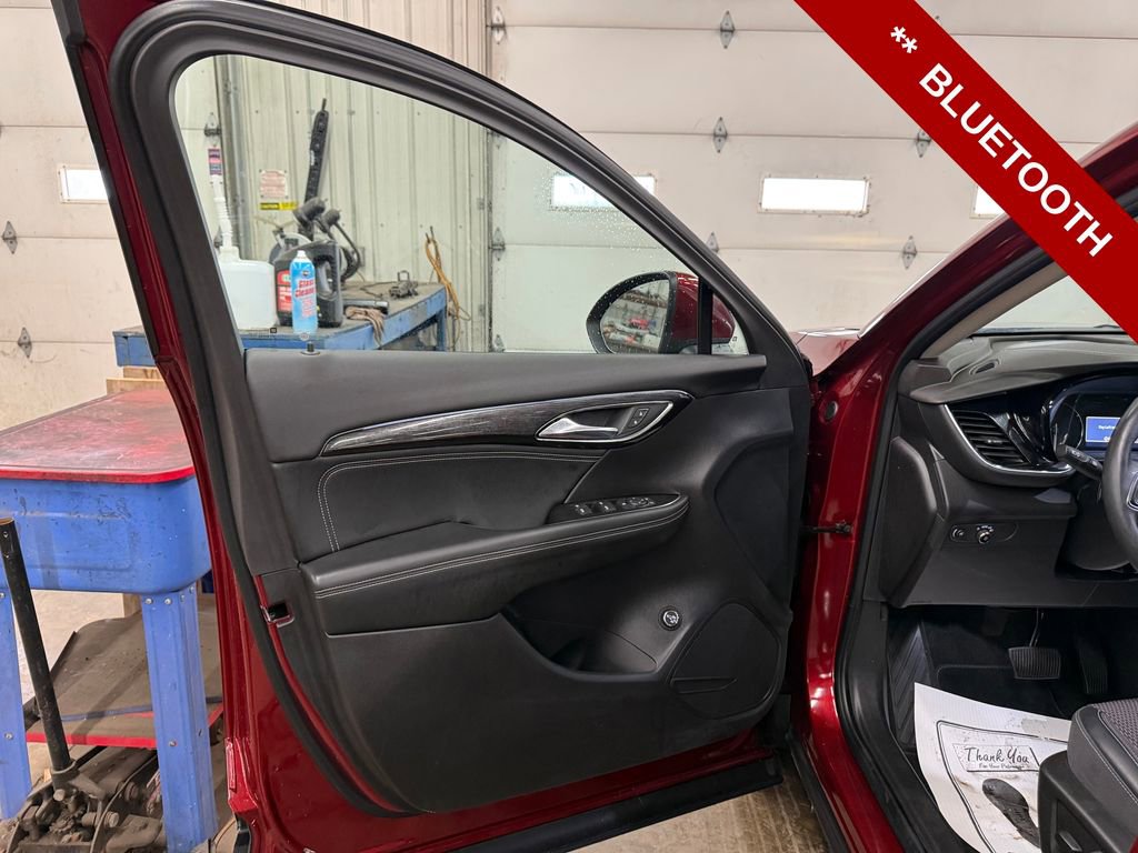 Used 2023 Buick Envision Preferred image 11