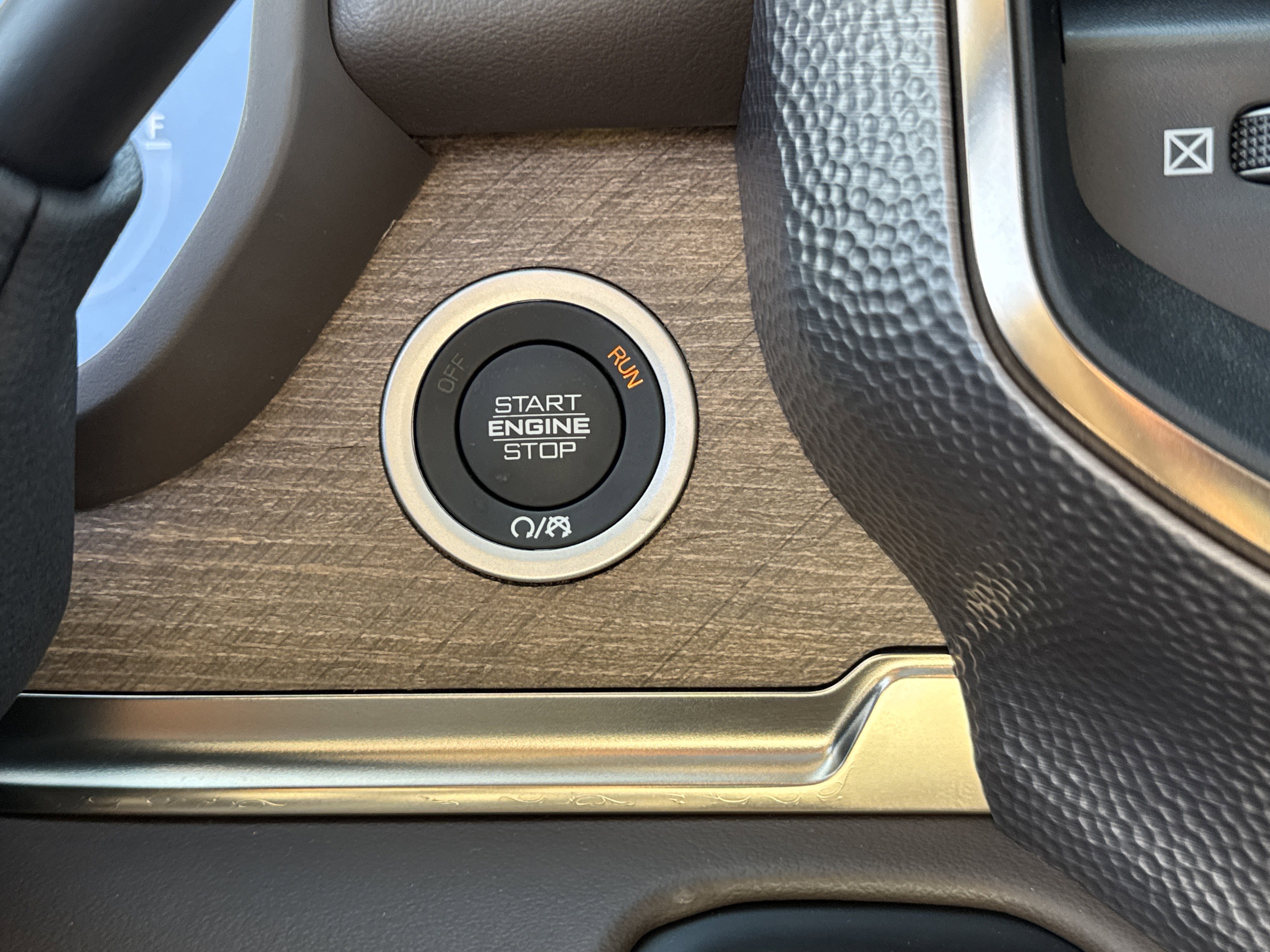 New 2026 RAM 2500 Limited image 36