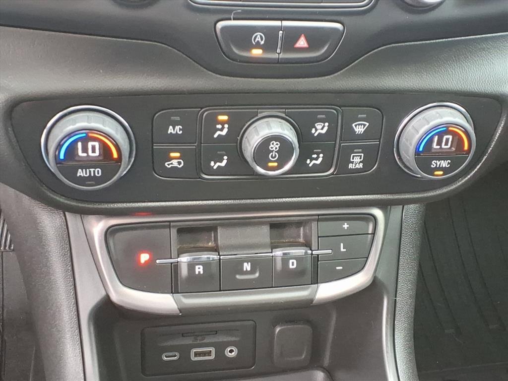 Certified 2022 GMC Terrain AT4 w/ Infotainment Package II image 19