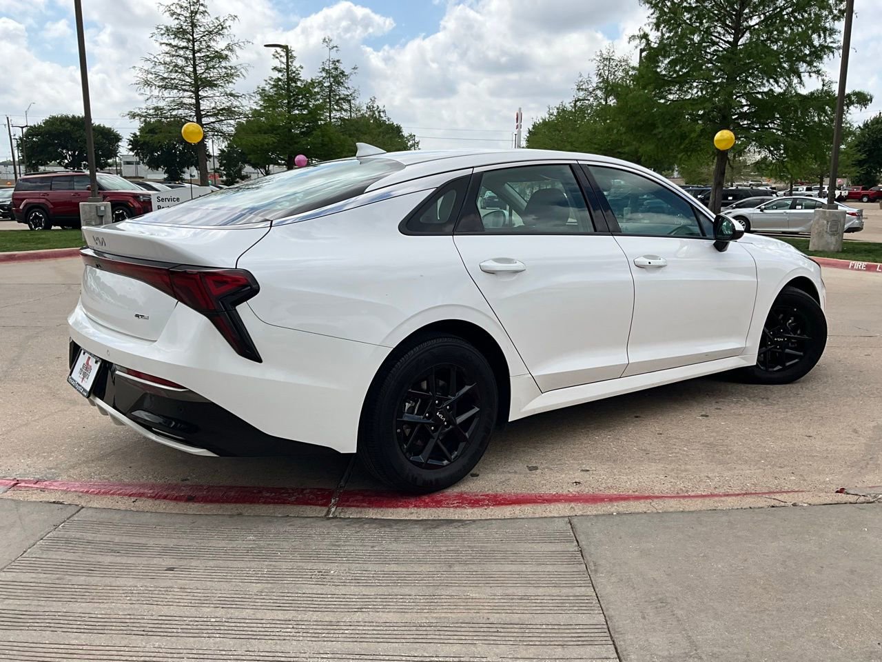 Used 2025 Kia K5 LXS FWD image 6