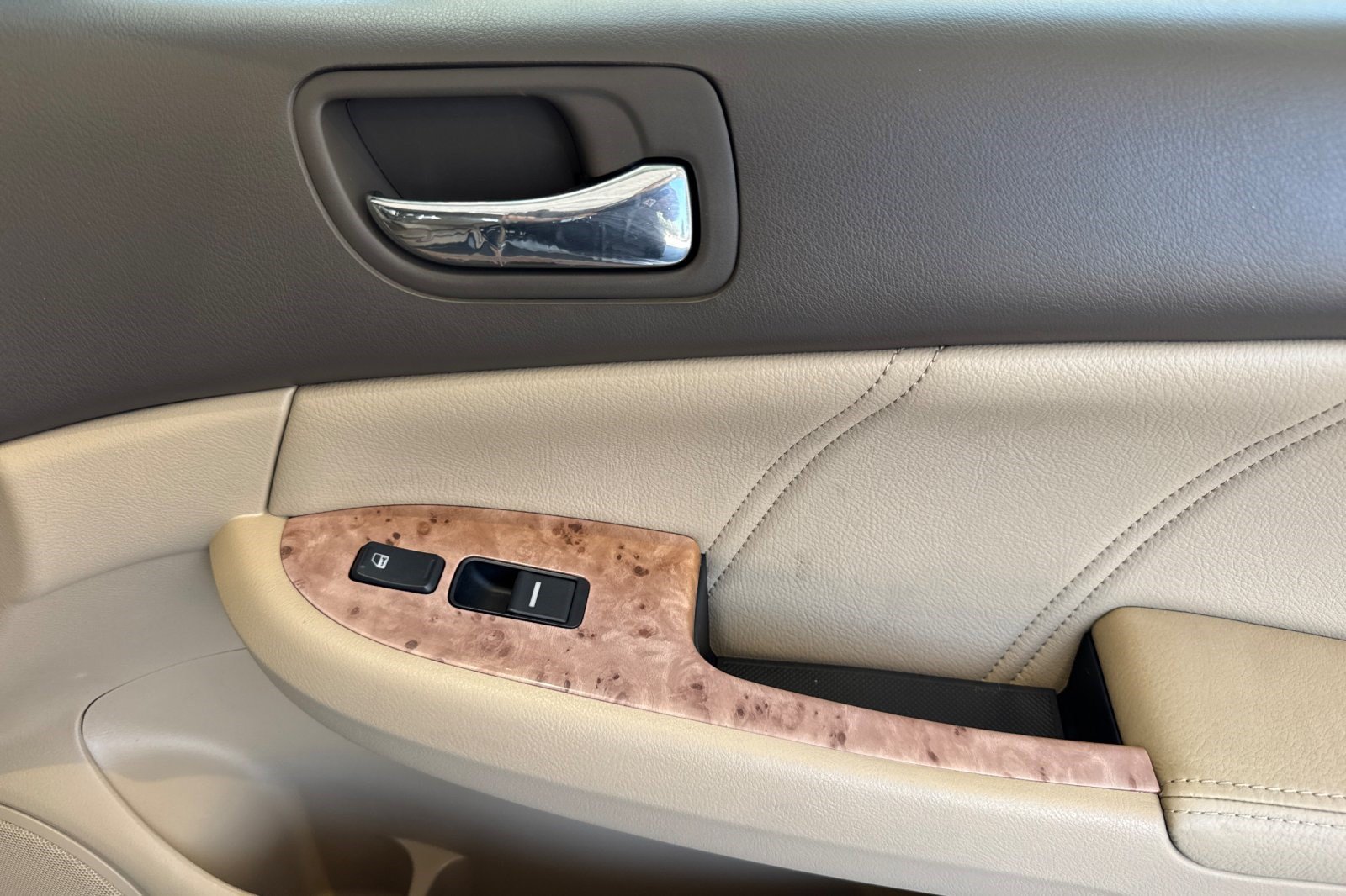 Used 2004 Honda Accord EX image 20