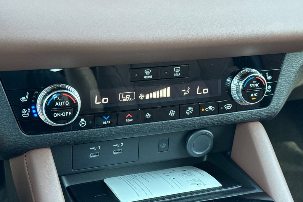 New 2026 Mitsubishi Outlander SEL AWD/4WD image 21