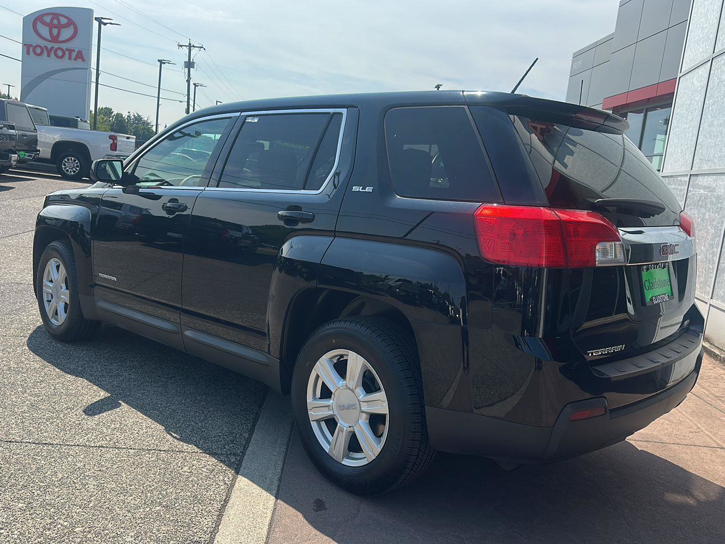 Used 2014 GMC Terrain SLE AWD/4WD image 2