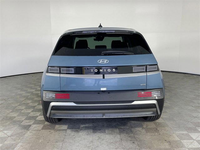 New 2025 Hyundai Ioniq 5 SE image 22