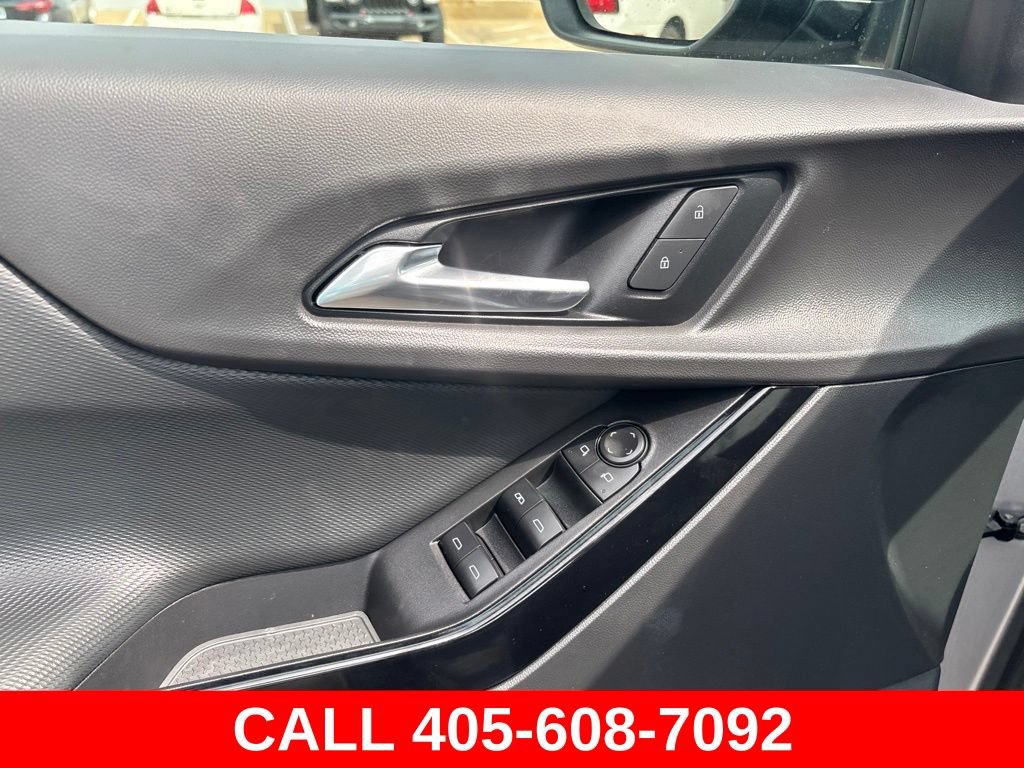 Used 2025 Chevrolet Equinox LT FWD image 9