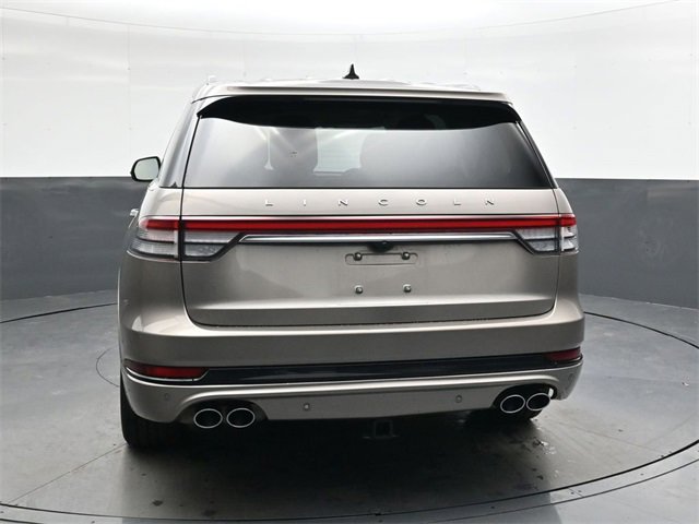 Used 2021 Lincoln Aviator Grand Touring w/ Equipment Group 301A image 5