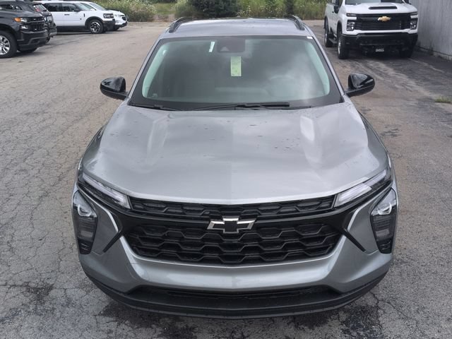 New 2026 Chevrolet Trax LT w/ Midnight Edition FWD image 21