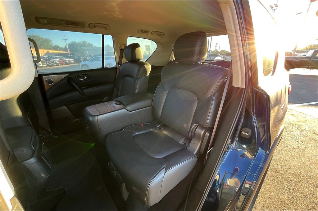 Used 2024 Nissan Armada SL w/ Captain's Chairs Package image 26