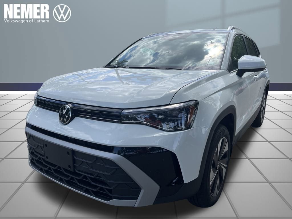 New 2025 Volkswagen Taos SE