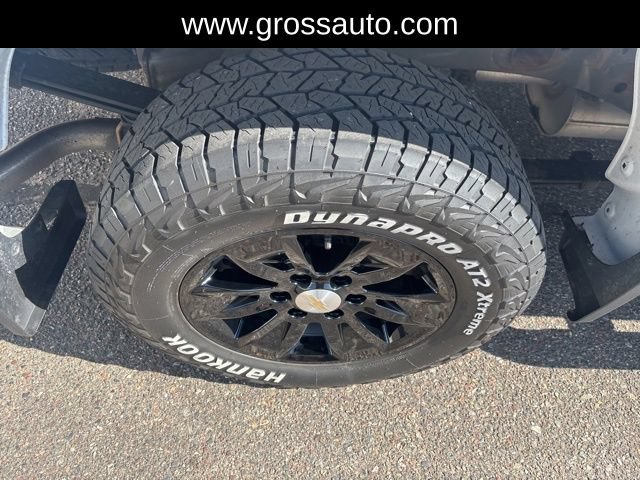 Used 2023 Chevrolet Silverado 1500 LT AWD/4WD image 29