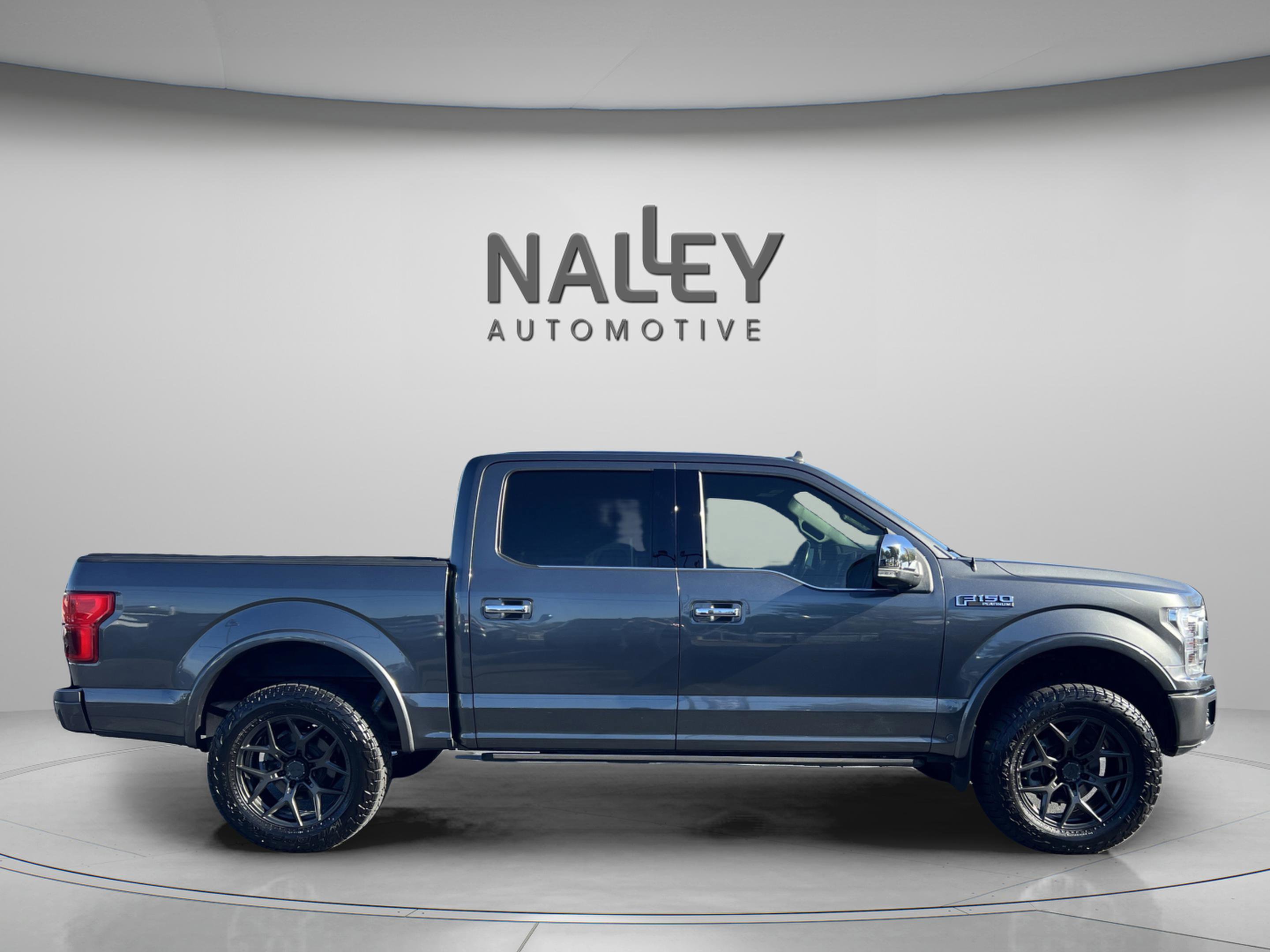 Used 2019 Ford F150 Platinum w/ Equipment Group 701A Luxury image 6
