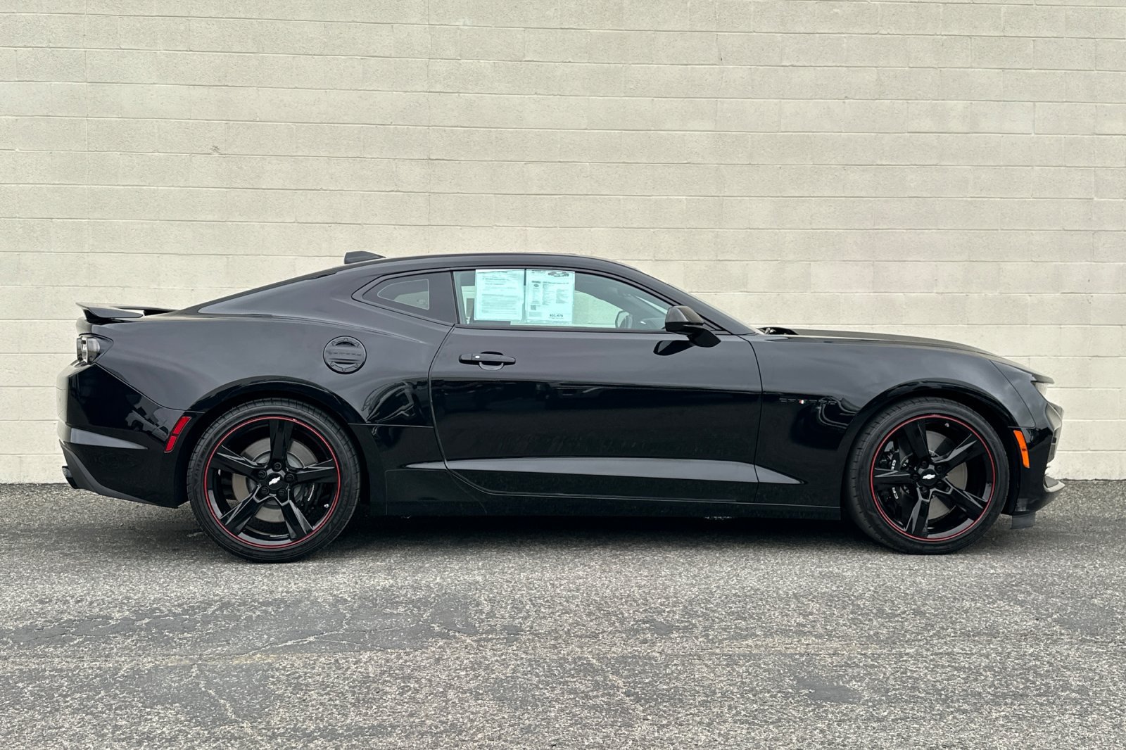 Used 2023 Chevrolet Camaro SS RWD image 3