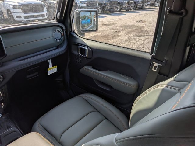 New 2026 Jeep Gladiator Mojave AWD/4WD image 17