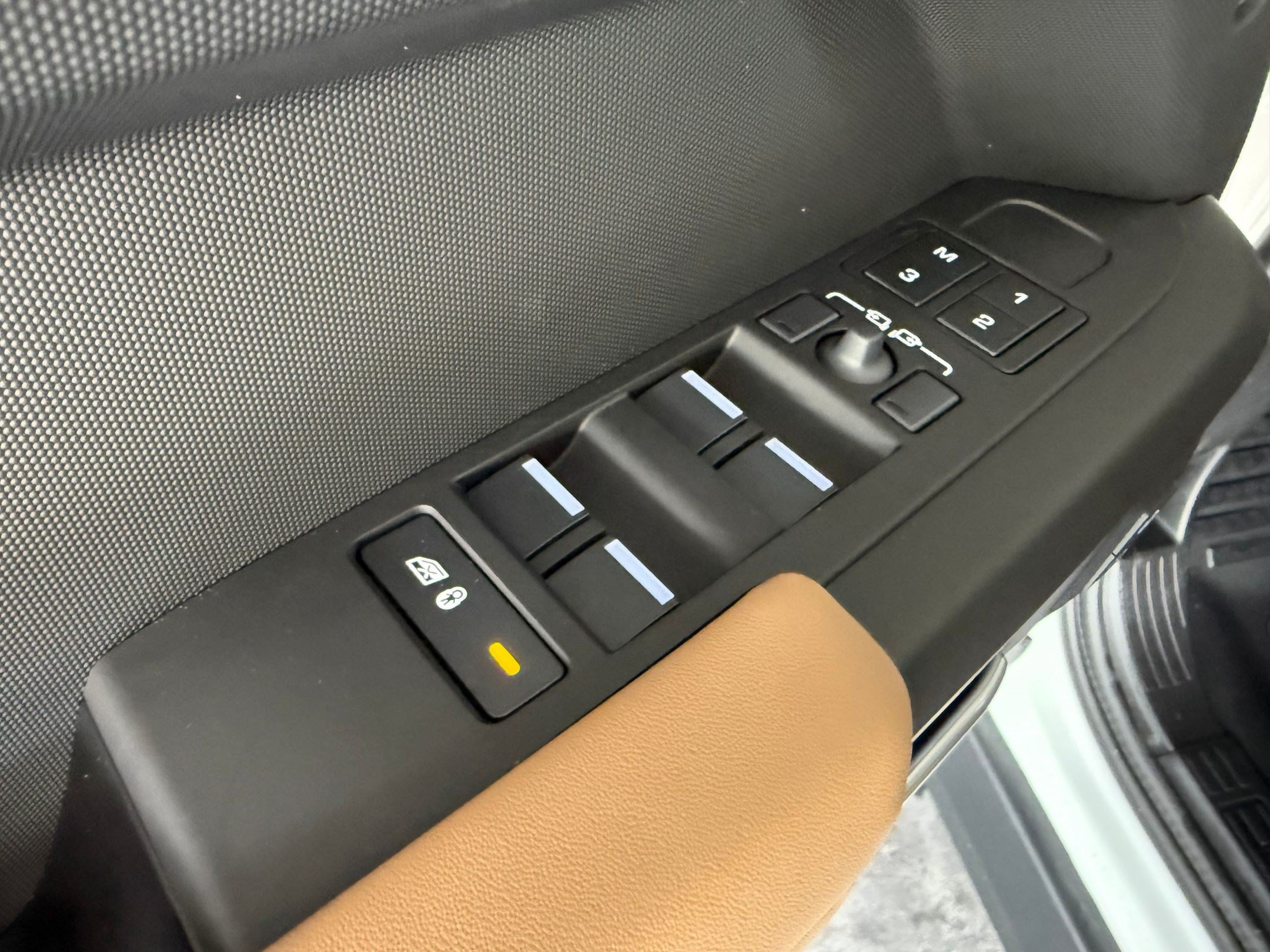 New 2026 Land Rover Defender 130 S AWD/4WD image 11
