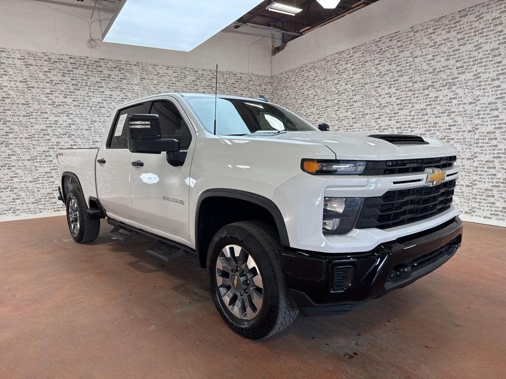 Used 2024 Chevrolet Silverado 2500 Custom w/ Custom Value Package