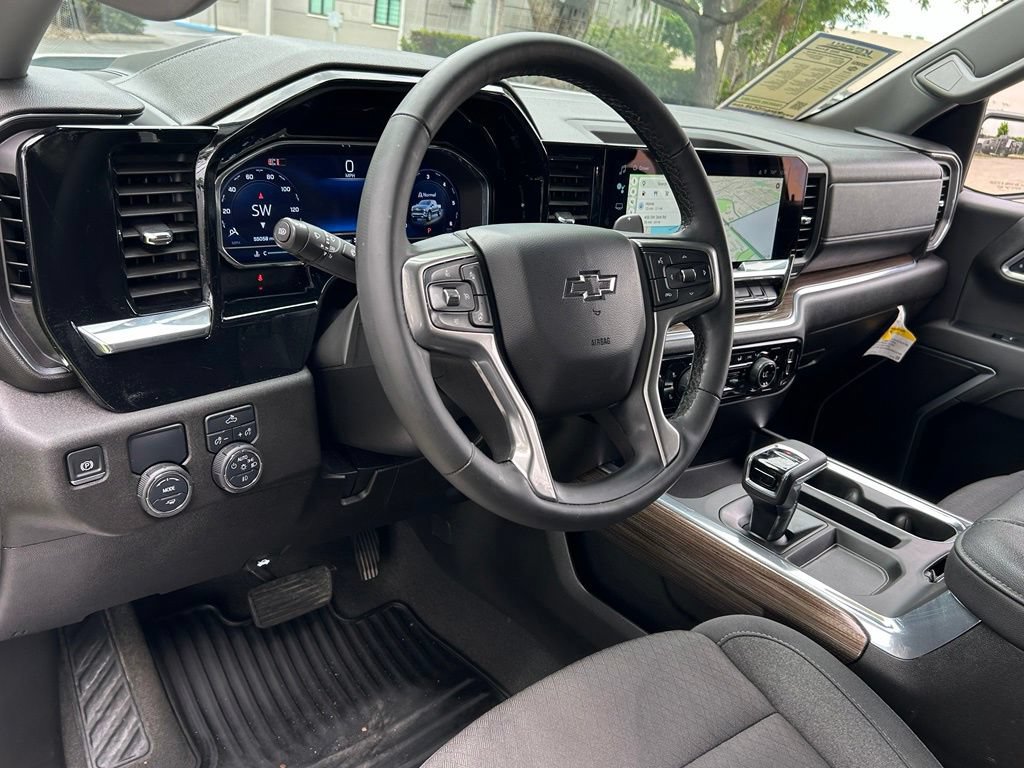 Used 2025 Chevrolet Silverado 1500 RST RWD image 18