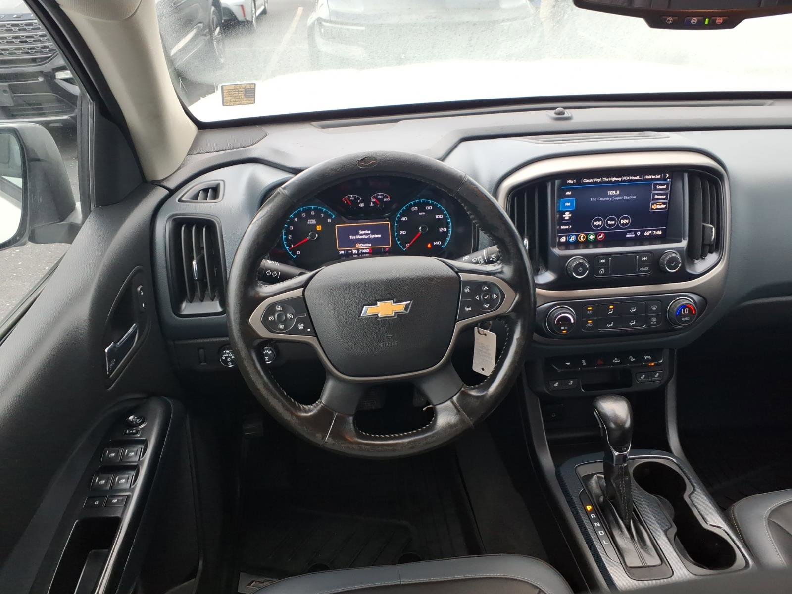 Used 2022 Chevrolet Colorado Z71 image 10