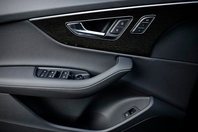 New 2026 Audi Q7 3.0T Premium Plus image 14