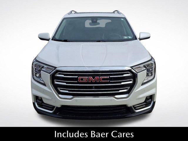 Used 2022 GMC Terrain SLT w/ Infotainment Package II image 2