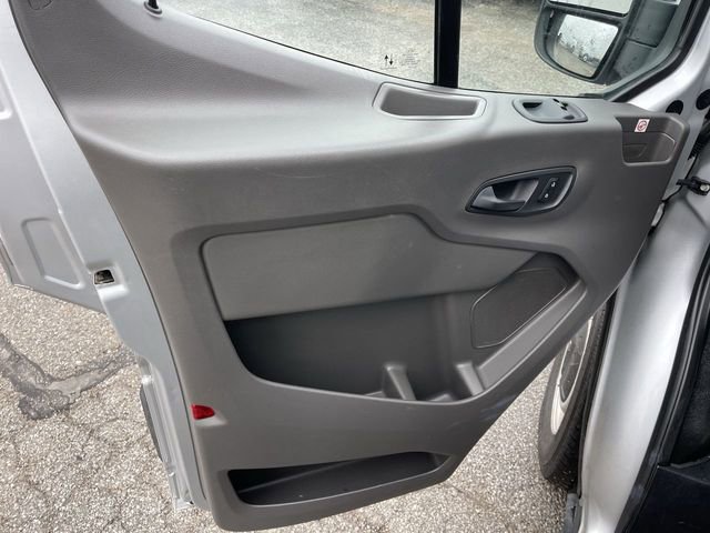 Used 2020 Ford Transit 350 XL image 3