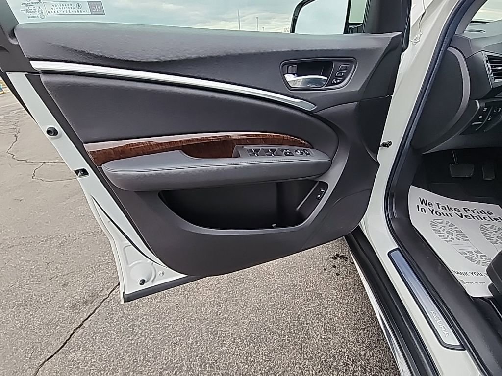 Used 2019 Acura MDX SH-AWD image 12