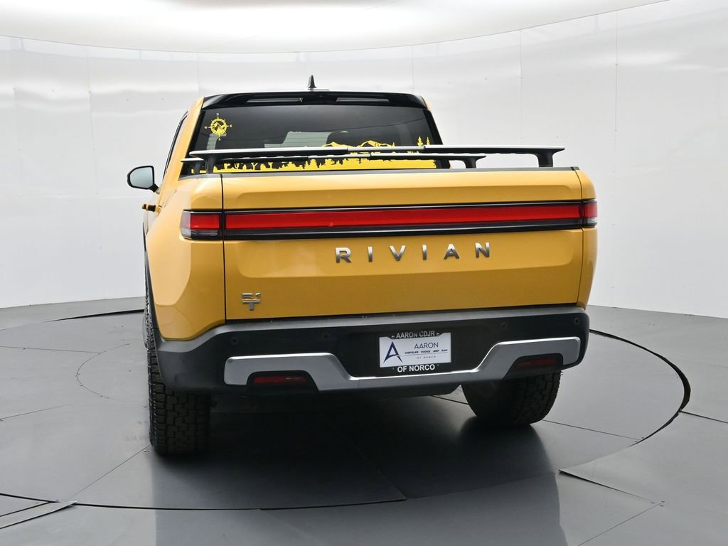 Used 2022 Rivian R1T Adventure image 8