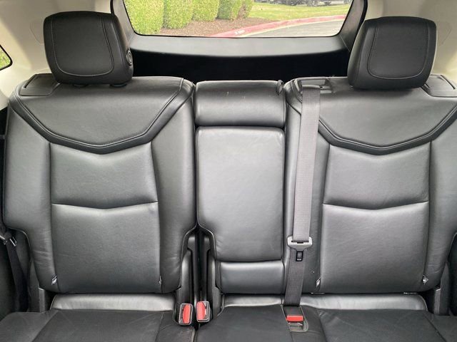 Used 2018 Cadillac XT5 Luxury w/ Driver Awareness Package image 24
