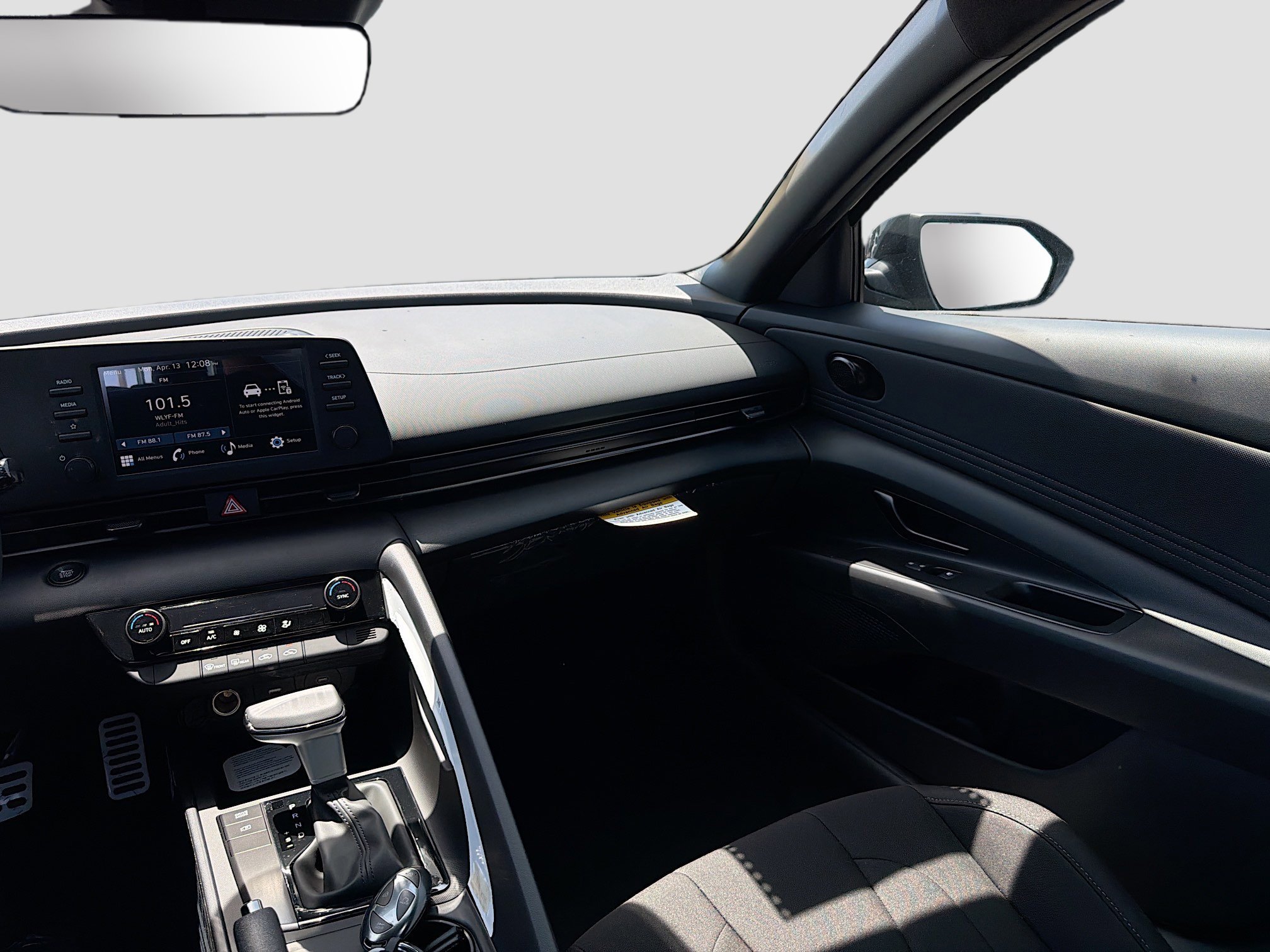 New 2026 Hyundai Elantra Sport FWD image 16