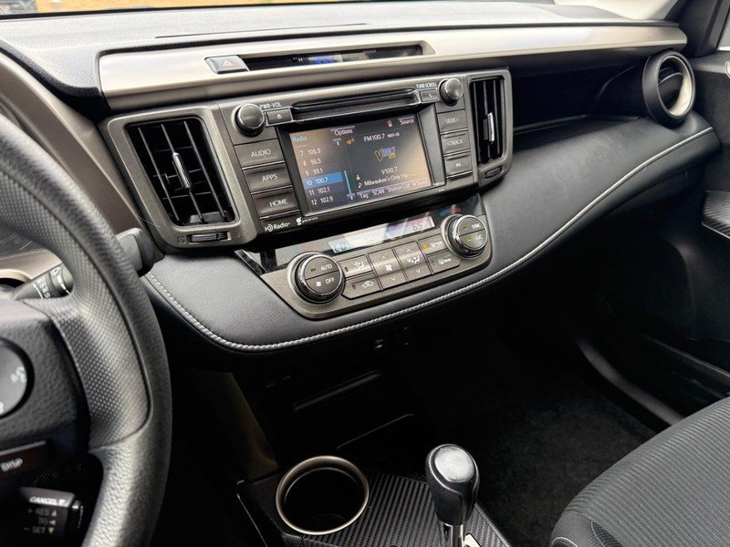 Used 2015 Toyota RAV4 XLE AWD/4WD image 25